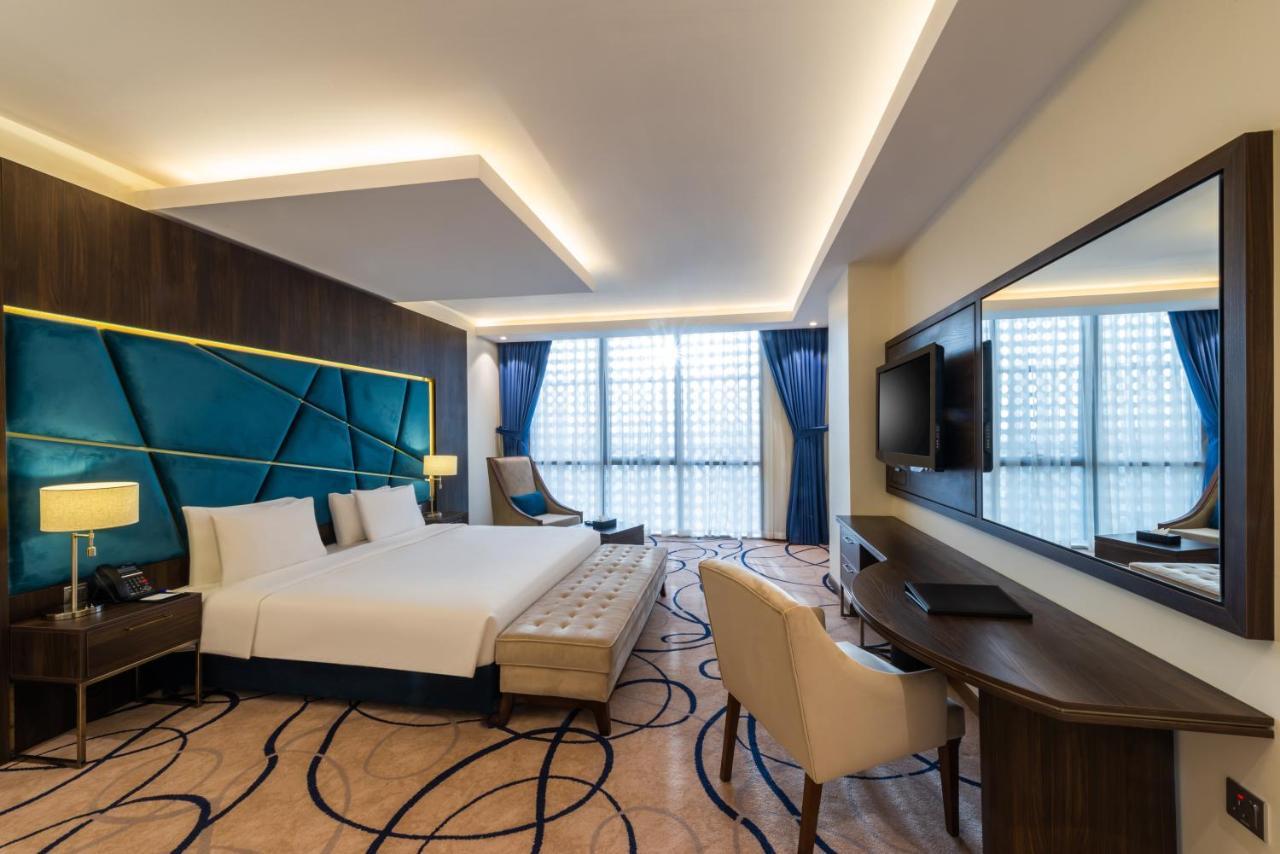 Warwick Riyadh Al Wezarat Exterior foto